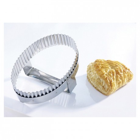 Emporte pieces decoupoir inox coeur cannele